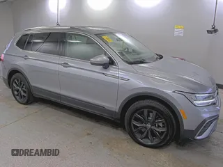 2024 Volkswagen Tiguan SE z VIN 3VV3B7AX5RM084940, wystawiony jako IAAI lot #42731231 z przebiegiem 19 747 mil mil oraz . Historia ofert i sprzedaży dostępna na DreamBid. Obrazek 8.