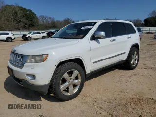 2013 Jeep Grand Cherokee Overland with VIN 1C4RJECT0DC655349, listed as a Copart auction lot 45114775 with 183,113 mi miles and Salvage Title. Bid and sale history available at carsss.com. Image 1.
