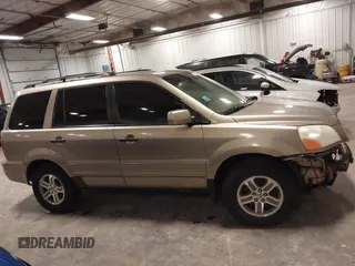 2005 Honda Pilot EX-L with VIN 5FNYF18535B019187, listed as a IAAI auction lot 41461600 with 277,985 mi miles. Bid and sale history available at carsss.com. Image 14.