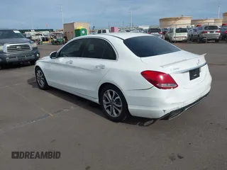 2018 Mercedes-Benz C 300 with VIN 55SWF4JB2JU258957, listed as a IAAI auction lot 42058233 with 61,788 mi miles and . Bid and sale history available at DreamBid. Image 3.