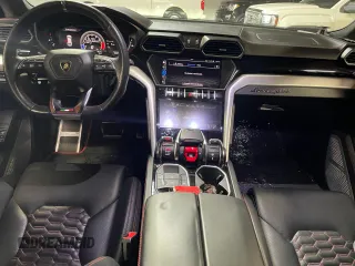 2019 Lamborghini Urus z VIN ZPBUA1ZL8KLA04356, wystawiony jako Copart lot #80452844 z przebiegiem 12 936 mil mil oraz Tytuł czysty. Historia ofert i sprzedaży dostępna na DreamBid. Obrazek 9.
