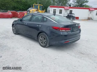 2017 Kia Optima LX 1.6T with VIN 5XXGT4L15HG171337, listed as a IAAI auction lot 41953782 with 174,121 mi miles. Bid and sale history available at carsss.com. Image 3.