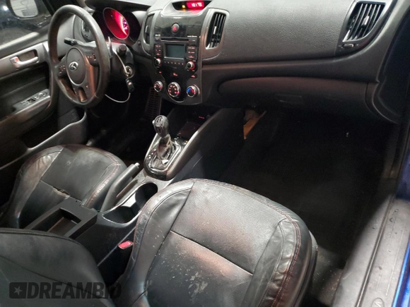 2012 Kia Forte SX с VIN KNAFW6A36C5524620, выставлен на аукционе Copart как лот 47678005 с пробегом 90 094 миль миль и Списание • Salvage title. История ставок и продаж доступна на DreamBid. Изображение 8.