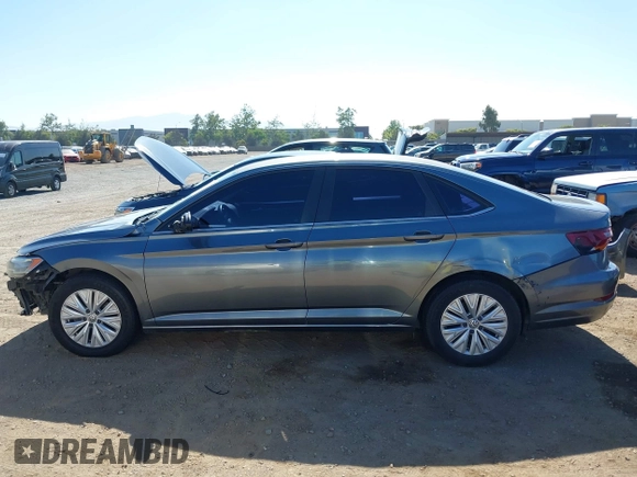 2019 Volkswagen Jetta S with VIN 3VWC57BU9KM093282, listed as a IAAI auction lot 42604217 with 91,847 mi miles and . Bid and sale history available at DreamBid. Image 15.