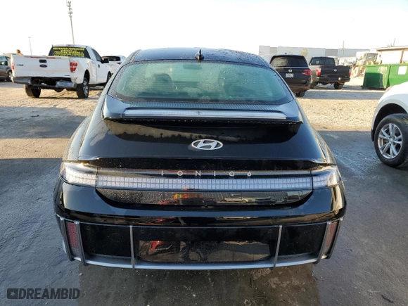 2024 Hyundai IONIQ 6 SE Standard Range with VIN KMHM14AB6RA073091, listed as a Copart auction lot 76600674 with 5,556 mi miles and Salvage Title. Bid and sale history available at carsss.com. Image 6.