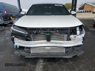 2024 Honda Civic Sport Touring z VIN 19XFL1G85RE012975, wystawiony jako Copart lot #50999015 z przebiegiem 13 552 mil mil oraz Szkoda całkowita • Salvage title. Historia ofert i sprzedaży dostępna na DreamBid. Obrazek 5.