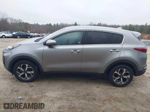 2022 Kia Sportage LX with VIN KNDPMCAC9N7954564, listed as a IAAI auction lot 41892686 with 37,624 mi miles and . Bid and sale history available at carsss.com. Image 14.