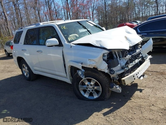 2011 Toyota 4Runner Trail with VIN JTEBU5JR5B5067394, listed as a IAAI auction lot 41635495 with 192,766 mi miles. Bid and sale history available at carsss.com. Image 1.