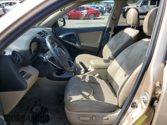2010 Toyota RAV4 Limited z VIN 2T3YK4DVXAW007304, wystawiony jako Copart lot #57219195 z przebiegiem 153 619 mil mil oraz Szkoda całkowita • Salvage title. Historia ofert i sprzedaży dostępna na DreamBid. Obrazek 7.