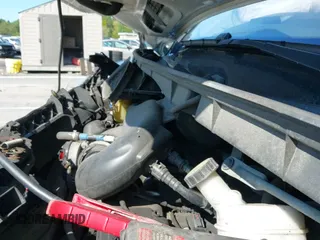 2016 Ford Transit Cargo с VIN 1FTYR1ZM0GKB36034, выставлен на аукционе IAAI как лот 43156828 с пробегом 216 086 миль миль и . История ставок и продаж доступна на DreamBid. Изображение 19.