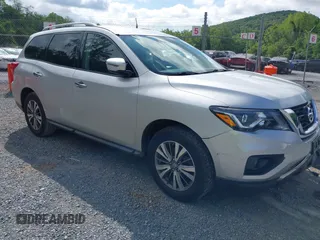 2019 Nissan Pathfinder SV с VIN 5N1DR2MM0KC599382, выставлен на аукционе IAAI как лот 42532330 с пробегом 84 410 миль миль и . История ставок и продаж доступна на DreamBid. Изображение 1.