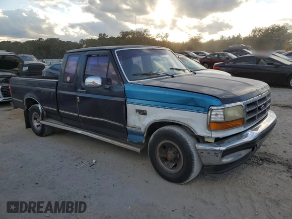 1993 Ford F-150 with VIN 1FTEX15N1PKA67197, listed as a Copart auction lot 82417944 with 0 mi miles and Salvage Title. Bid and sale history available at carsss.com. Image 4.