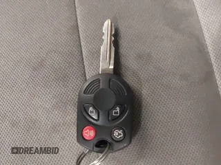 2011 Ford Escape XLT с VIN 1FMCU9DG2BKA08150, выставлен на аукционе IAAI как лот 42156966 с пробегом Не указан миль и . История ставок и продаж доступна на DreamBid. Изображение 11.