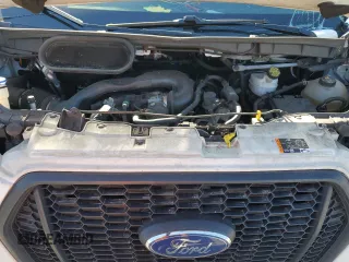 2022 Ford Transit Cargo z VIN 1FTBR1C89NKA67892, wystawiony jako Copart lot #49484705 z przebiegiem 76 174 mil mil oraz Szkoda całkowita • Salvage title. Historia ofert i sprzedaży dostępna na DreamBid. Obrazek 12.