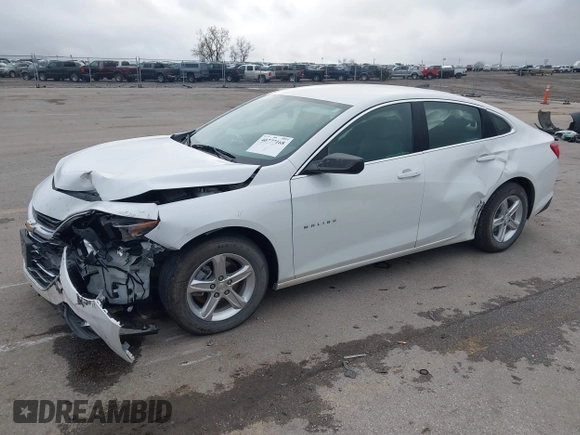 2022 Chevrolet Malibu LS with VIN 1G1ZC5ST3NF184916, listed as a IAAI auction lot 40777168 with 43,038 mi miles and . Bid and sale history available at DreamBid. Image 2.