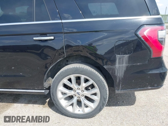 2019 Ford Expedition Platinum with VIN 1FMJU1MT2KEA09318, listed as a IAAI auction lot 42100876 with 90,330 mi miles and . Bid and sale history available at DreamBid. Image 18.