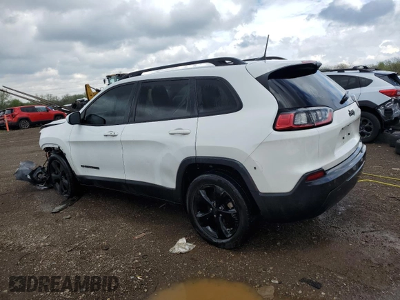 2019 Jeep Cherokee Altitude z VIN 1C4PJLLB7KD286063, wystawiony jako Copart lot #55282685 z przebiegiem 128 660 mil mil oraz Szkoda całkowita • Salvage title. Historia ofert i sprzedaży dostępna na DreamBid. Obrazek 2.