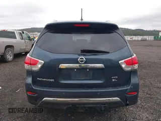 2013 Nissan Pathfinder SV with VIN 5N1AR2MMXDC681044, listed as a IAAI auction lot 41794481 with 181,915 mi miles. Bid and sale history available at carsss.com. Image 16.