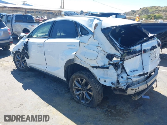 2019 Lexus NX 300 z VIN JTJYARBZ4K2129962, wystawiony jako IAAI lot #41818145 z przebiegiem Nie podano mil oraz . Historia ofert i sprzedaży dostępna na DreamBid. Obrazek 3.