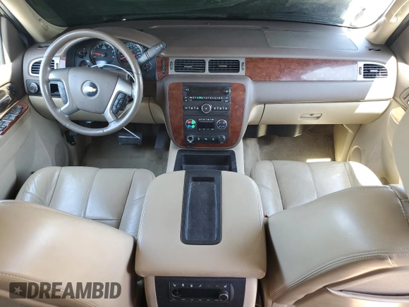 2010 Chevrolet Suburban LT with VIN 1GNUCJE09AR204548, listed as a Copart auction lot 52186805 with 168,015 mi miles and Salvage Title. Bid and sale history available at DreamBid. Image 8.