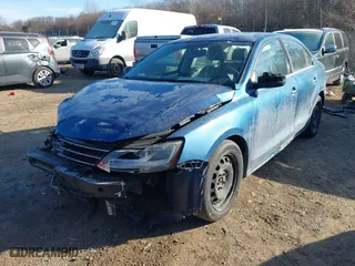 2017 Volkswagen Jetta 1.4T S with VIN 3VW167AJ9HM227650, listed as a IAAI auction lot 41275317 with 81,589 mi miles. Bid and sale history available at carsss.com. Image 17.