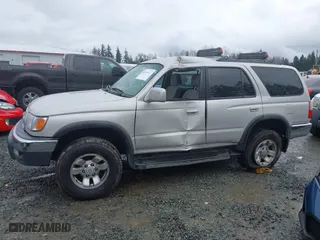 1999 Toyota 4Runner SR5 with VIN JT3HN86R9X0239084, listed as a IAAI auction lot 41600143 with 292,342 mi miles. Bid and sale history available at carsss.com. Image 14.