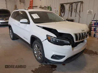 2020 Jeep Cherokee Altitude z VIN 1C4PJMLX1LD637567, wystawiony jako IAAI lot #41987439 z przebiegiem 36 567 mil mil oraz . Historia ofert i sprzedaży dostępna na DreamBid. Obrazek 1.