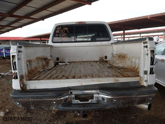 2004 Ford Super Duty F-250 XL with VIN 1FTNW21P04EA45282, listed as a IAAI auction lot 41575537 with 189,330 mi miles. Bid and sale history available at carsss.com. Image 16.