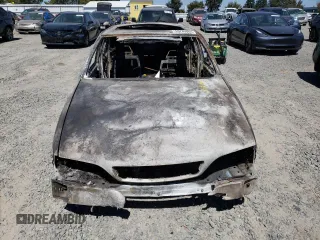 2000 Volvo S70 z VIN YV1LS61J0Y2651057, wystawiony jako Copart lot #69785084 z przebiegiem Nie podano mil oraz Nie do naprawy. Historia ofert i sprzedaży dostępna na DreamBid. Obrazek 5.