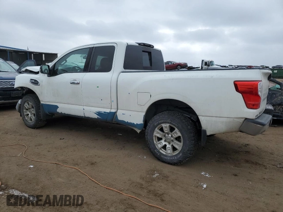 2017 Nissan Titan S z VIN 1N6AA1CJ3HN571103, wystawiony jako Copart lot #44697865 z przebiegiem 135 524 mil mil oraz Szkoda całkowita • Salvage title. Historia ofert i sprzedaży dostępna na DreamBid. Obrazek 2.