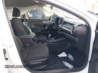 2020 Kia Forte LXS z VIN 3KPF24AD1LE170599, wystawiony jako IAAI lot #41692301 z przebiegiem 60 980 mil mil oraz . Historia ofert i sprzedaży dostępna na DreamBid. Obrazek 5.