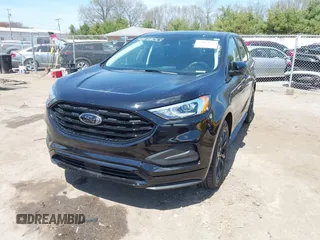 2023 Ford Edge SE с VIN 2FMPK4G92PBA17293, выставлен на аукционе IAAI как лот 42102653 с пробегом 32 617 миль миль и . История ставок и продаж доступна на DreamBid. Изображение 17.