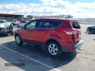 2016 Ford Escape SE with VIN 1FMCU9G9XGUA77208, listed as a IAAI auction lot 41666260 with 91,911 mi miles. Bid and sale history available at carsss.com. Image 3.