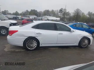 2016 Hyundai Equus Signature z VIN KMHGH4JH5GU106039, wystawiony jako IAAI lot #41913941 z przebiegiem 103 126 mil mil oraz . Historia ofert i sprzedaży dostępna na DreamBid. Obrazek 13.