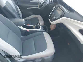 2020 Chevrolet Bolt EV LT z VIN 1G1FY6S01L4109222, wystawiony jako IAAI lot #42231173 z przebiegiem 43 570 mil mil oraz . Historia ofert i sprzedaży dostępna na DreamBid. Obrazek 5.