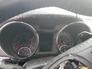 2017 Chevrolet SS z VIN 6G3F15RWXHL303960, wystawiony jako Copart lot #49110535 z przebiegiem Nie podano mil oraz Szkody całkowita. Historia ofert i sprzedaży dostępna na DreamBid. Obrazek 9.