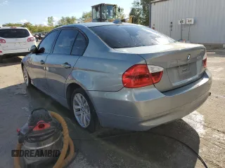 2006 BMW 3 Series 325xi with VIN WBAVD13556KV10524, listed as a Copart auction lot 70764324 with 232,184 mi miles and Salvage Title. Bid and sale history available at carsss.com. Image 2.