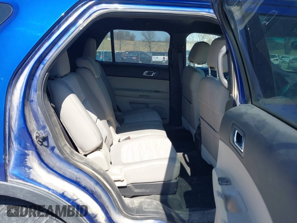 2015 Ford Explorer z VIN 1FM5K8B81FGB83874, wystawiony jako IAAI lot #41911790 z przebiegiem 110 311 mil mil oraz . Historia ofert i sprzedaży dostępna na DreamBid. Obrazek 8.