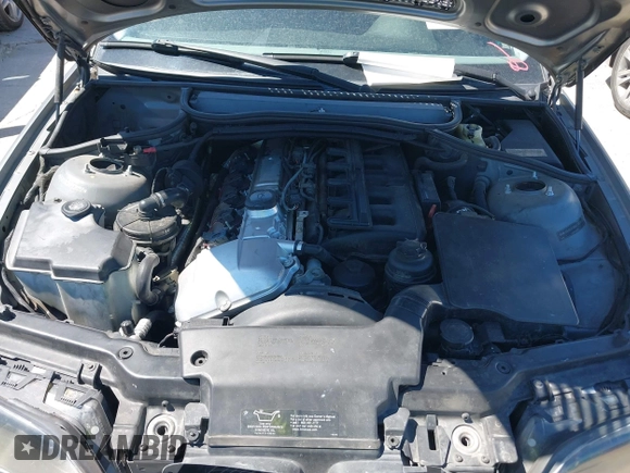2005 BMW 3 Series 325i with VIN WBAEV33475KW16701, listed as a IAAI auction lot 42304390 with 176,620 mi miles and . Bid and sale history available at DreamBid. Image 10.