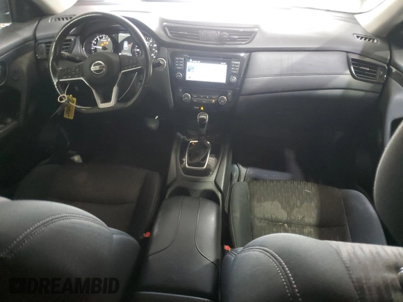 2017 Nissan Rogue SV z VIN 5N1AT2MV0HC740554, wystawiony jako Copart lot #55819475 z przebiegiem 149 648 mil mil oraz Szkoda całkowita • Salvage title. Historia ofert i sprzedaży dostępna na DreamBid. Obrazek 8.