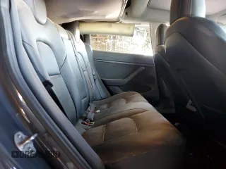 2023 Tesla Model 3 z VIN 5YJ3E1EA5PF449997, wystawiony jako Copart lot #63079275 z przebiegiem 29 629 mil mil oraz Nie do naprawy • Non repairable. Historia ofert i sprzedaży dostępna na DreamBid. Obrazek 10.