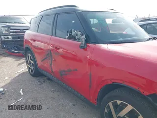 2025 MINI Countryman S z VIN WMZ23GA04S7P33413, wystawiony jako IAAI lot #41576638 z przebiegiem 9 505 mil mil oraz . Historia ofert i sprzedaży dostępna na DreamBid. Obrazek 17.