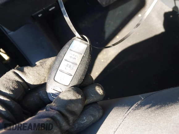 2015 Nissan Sentra SV with VIN 3N1AB7AP0FY341466, listed as a IAAI auction lot 41773483 with 105,312 mi miles and . Bid and sale history available at DreamBid. Image 11.