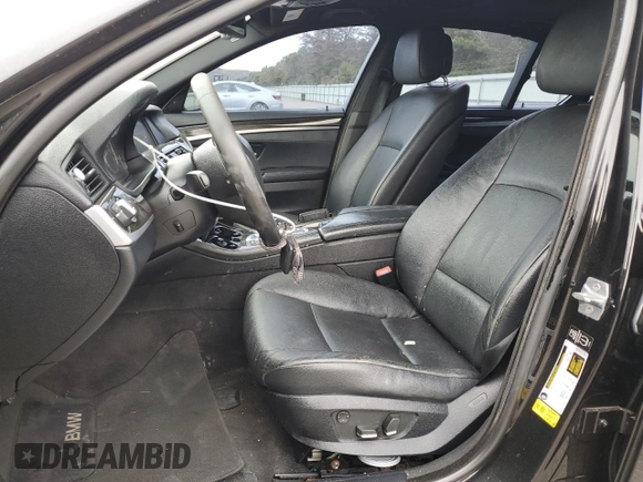 2013 BMW 5 Series 535i with VIN WBAFR7C59DC826797, listed as a Copart auction lot 72140164 with 236,901 mi miles and Salvage title. Bid and sale history available at DreamBid. Image 7.