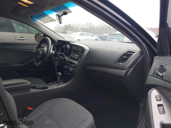 2015 Kia Optima LX with VIN 5XXGM4A79FG442899, listed as a IAAI auction lot 41859111 with 169,130 mi miles. Bid and sale history available at carsss.com. Image 5.