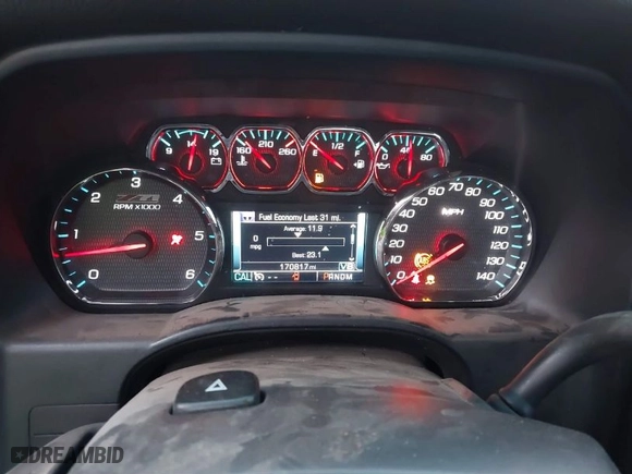 2016 Chevrolet Silverado 1500 LT with VIN 3GCUKREC0GG252047, listed as a IAAI auction lot 41004266 with 170,817 mi miles. Bid and sale history available at carsss.com. Image 7.