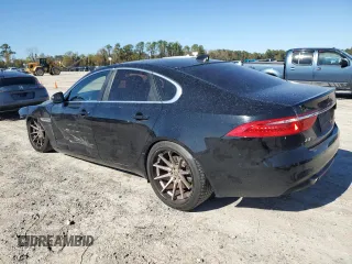 2018 Jaguar XF 25t Prestige with VIN SAJBE4FX9JCY64763, listed as a Copart auction lot 86058104 with 76,900 mi miles and Salvage Title. Bid and sale history available at carsss.com. Image 2.