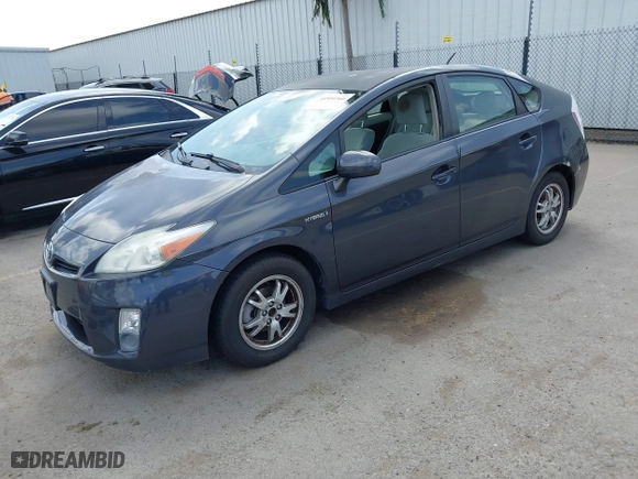 2011 Toyota Prius I with VIN JTDKN3DU6B5371632, listed as a IAAI auction lot 41939360 with 114,118 mi miles. Bid and sale history available at carsss.com. Image 19.