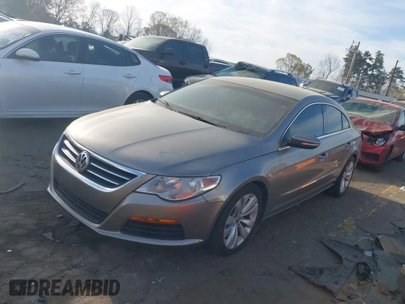2011 Volkswagen CC Sport with VIN WVWMN7AN5BE719367, listed as a IAAI auction lot 41900740 with 156,012 mi miles. Bid and sale history available at carsss.com. Image 17.