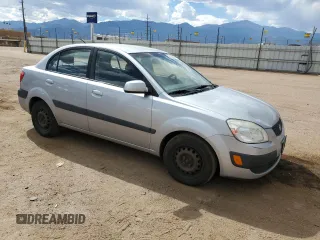 2007 Kia Rio LX with VIN KNADE123276203105, listed as a Copart auction lot 74020064 with 170,276 mi miles and Non Repairable. Bid and sale history available at carsss.com. Image 4.